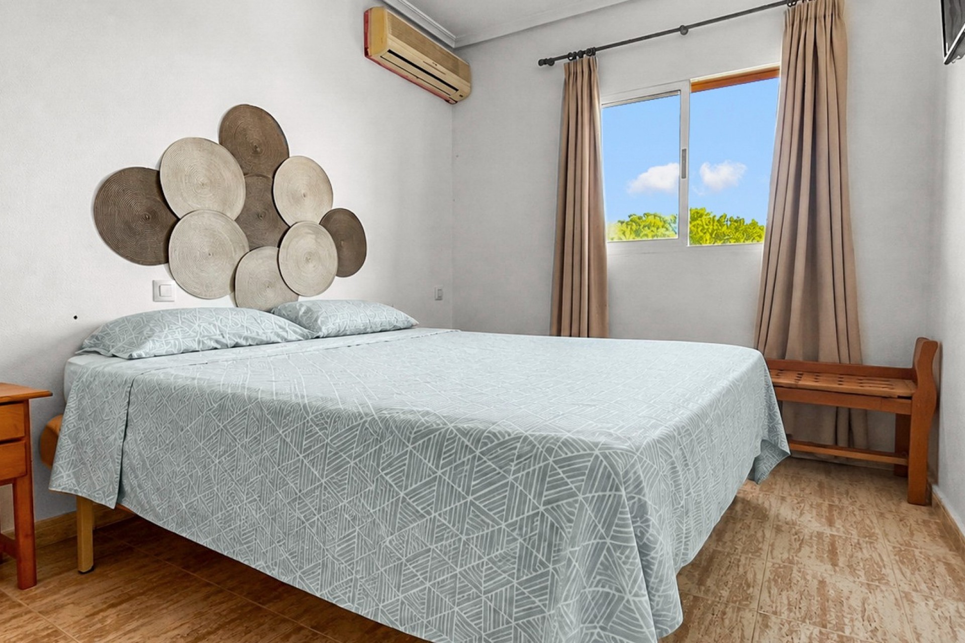 Återförsäljning - Apartment -
Mil Palmeras - Costa Blanca