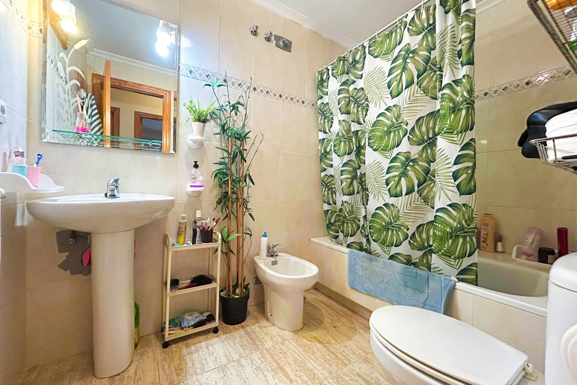 Återförsäljning - Apartment -
Mil Palmeras - Costa Blanca