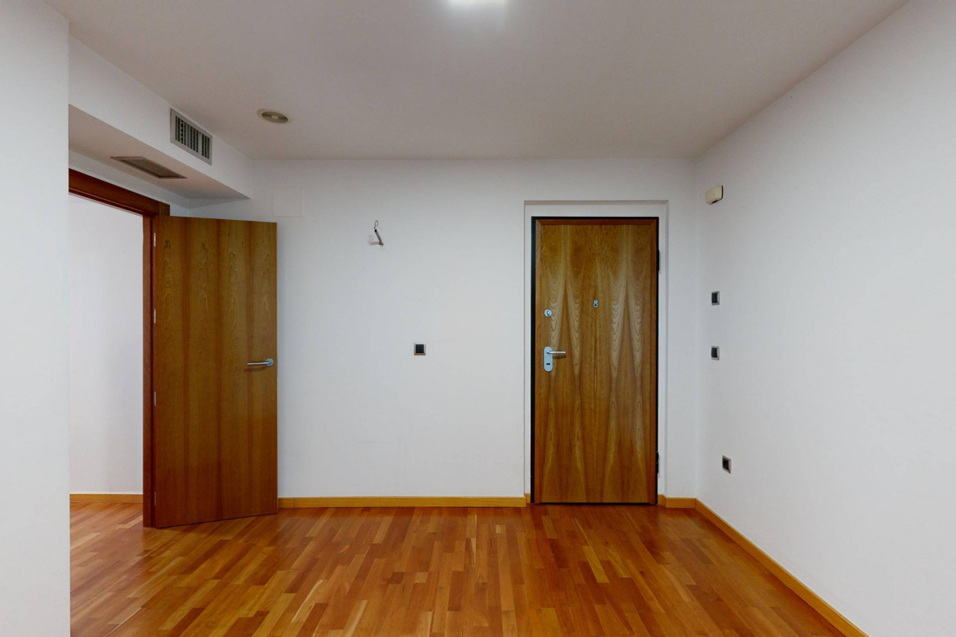 Återförsäljning - Apartment -
Murcia - Gran Via