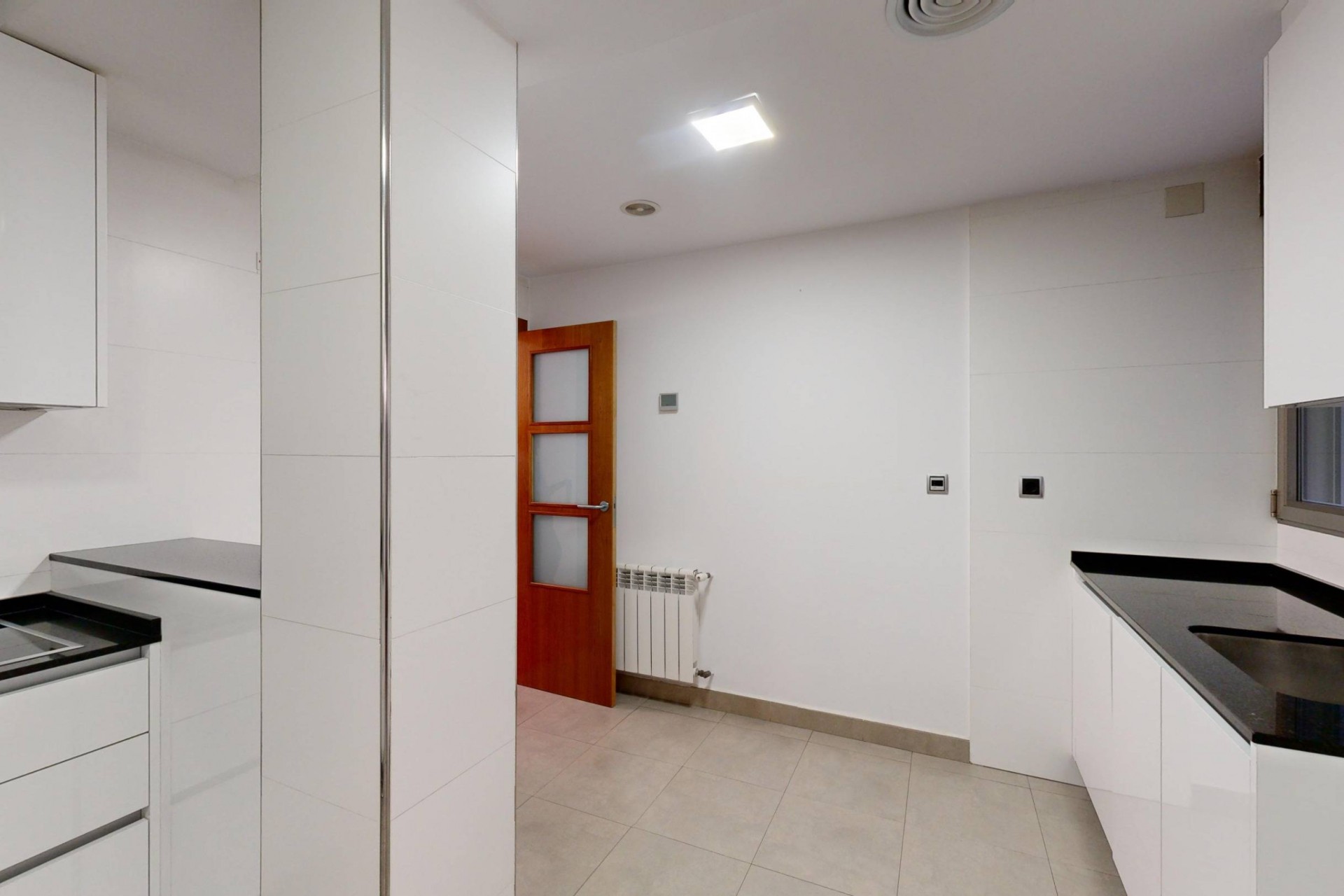 Återförsäljning - Apartment -
Murcia - Gran Via