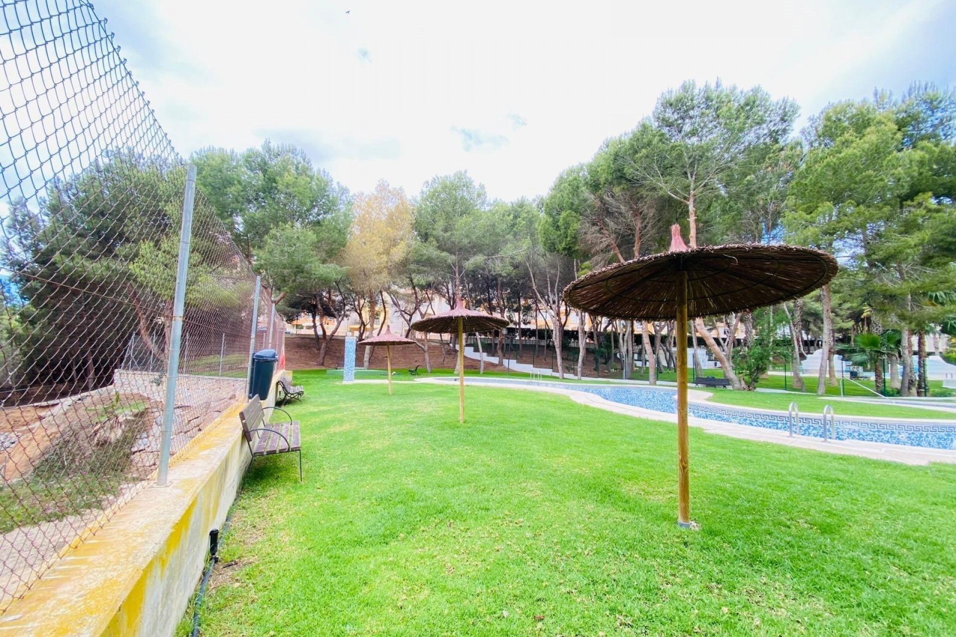 Återförsäljning - Apartment -
Orihuela Costa - Altos De Campoamor