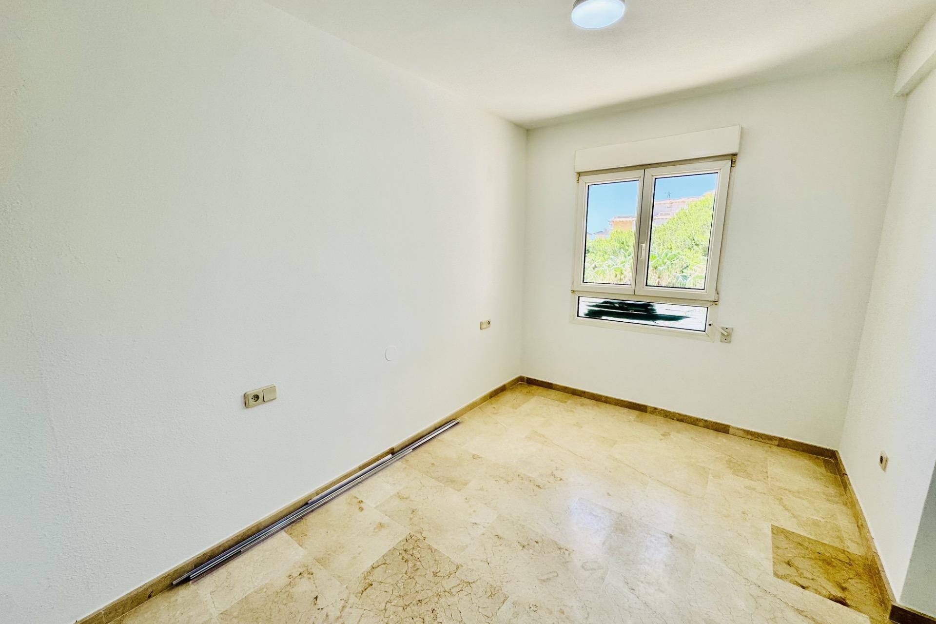 Återförsäljning - Apartment -
Orihuela Costa - Altos De Campoamor