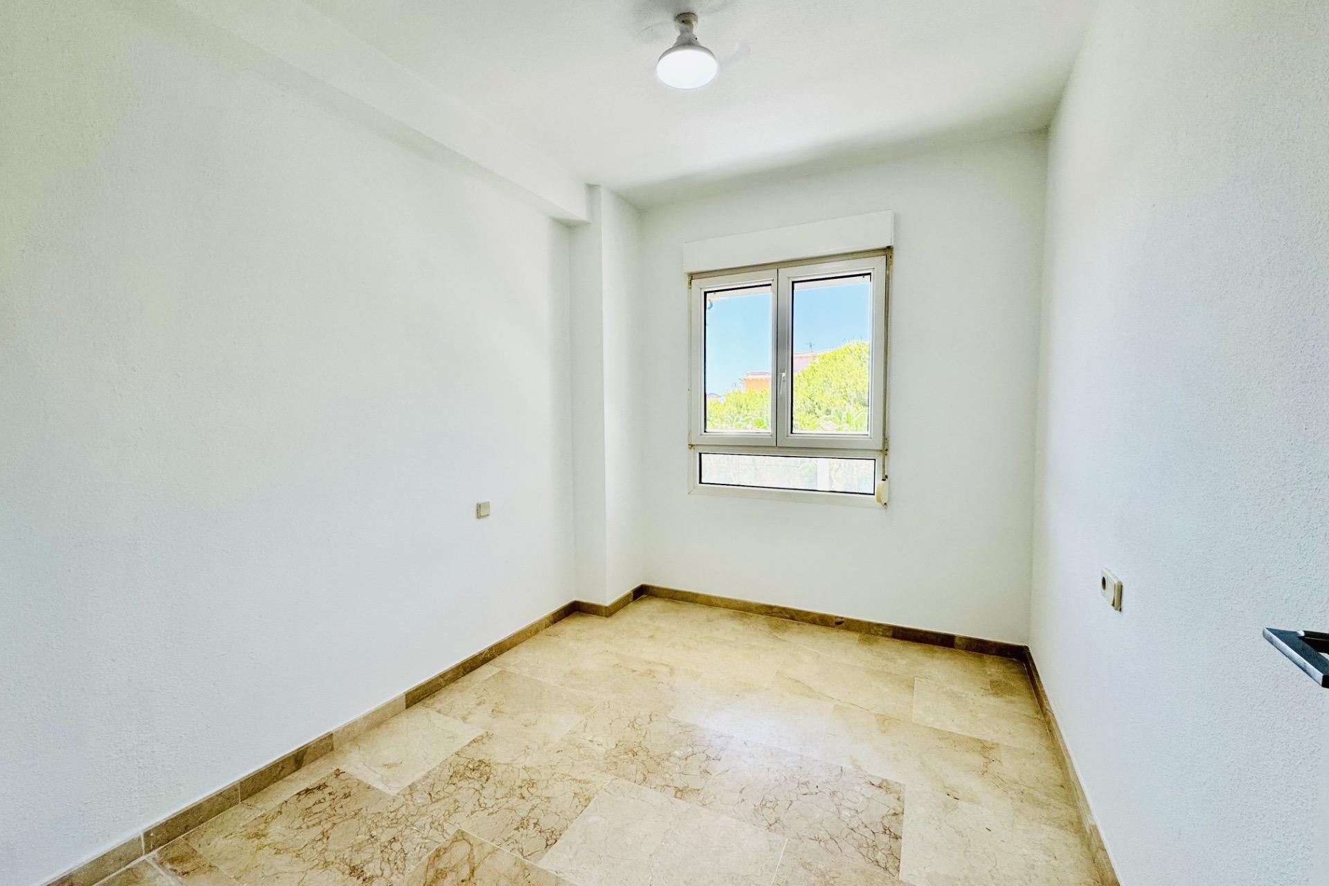 Återförsäljning - Apartment -
Orihuela Costa - Altos De Campoamor