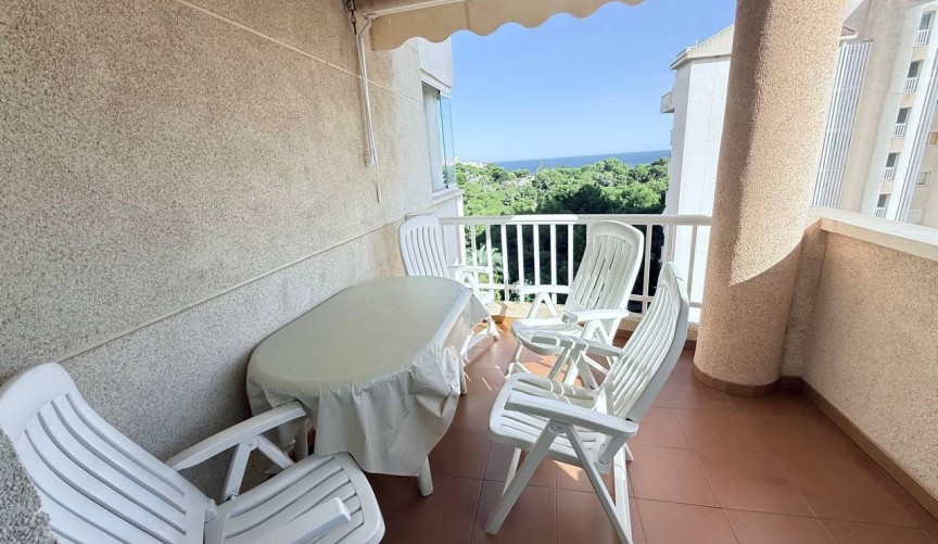 Återförsäljning - Apartment -
Orihuela Costa - Campoamor