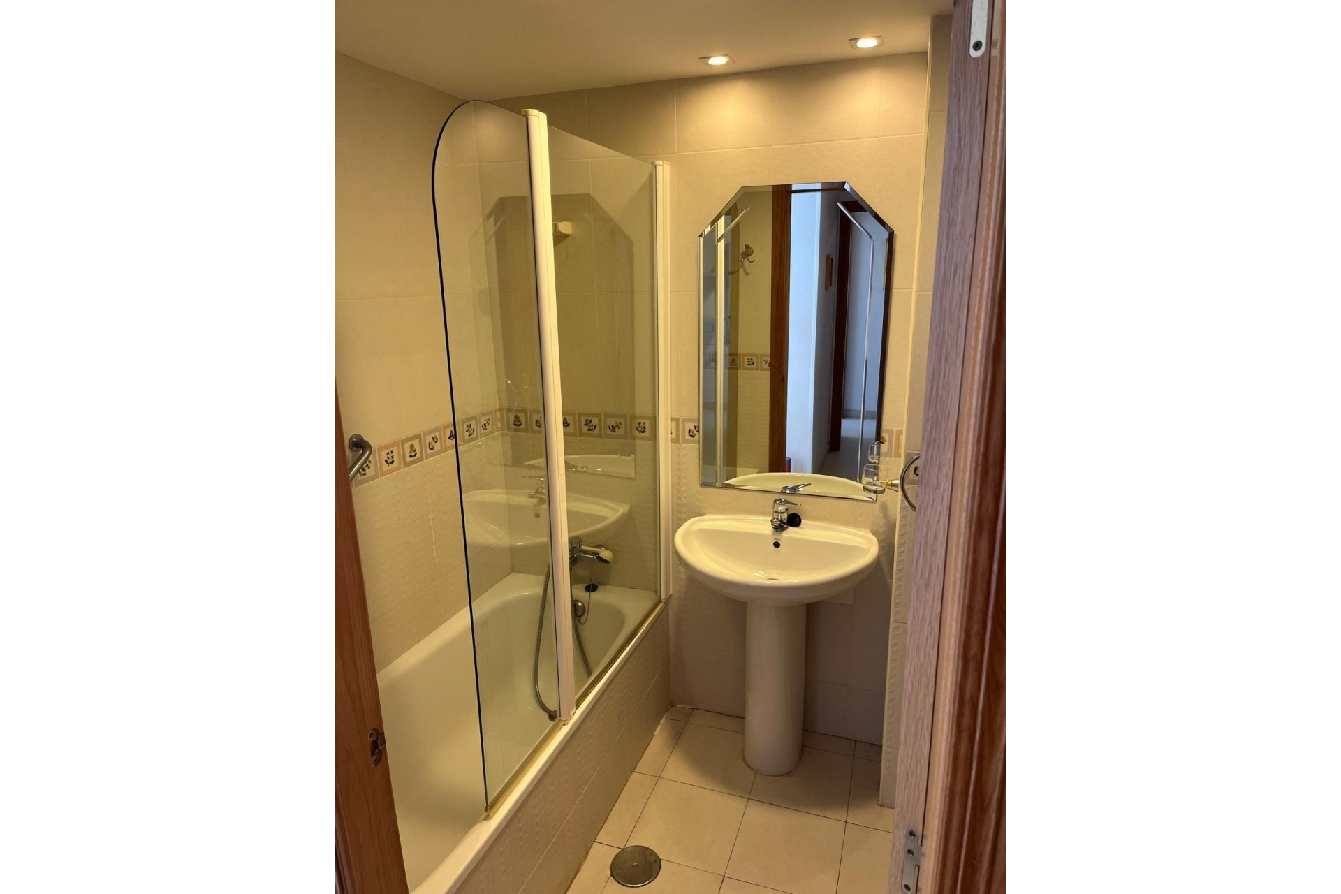 Återförsäljning - Apartment -
Orihuela Costa - Campoamor