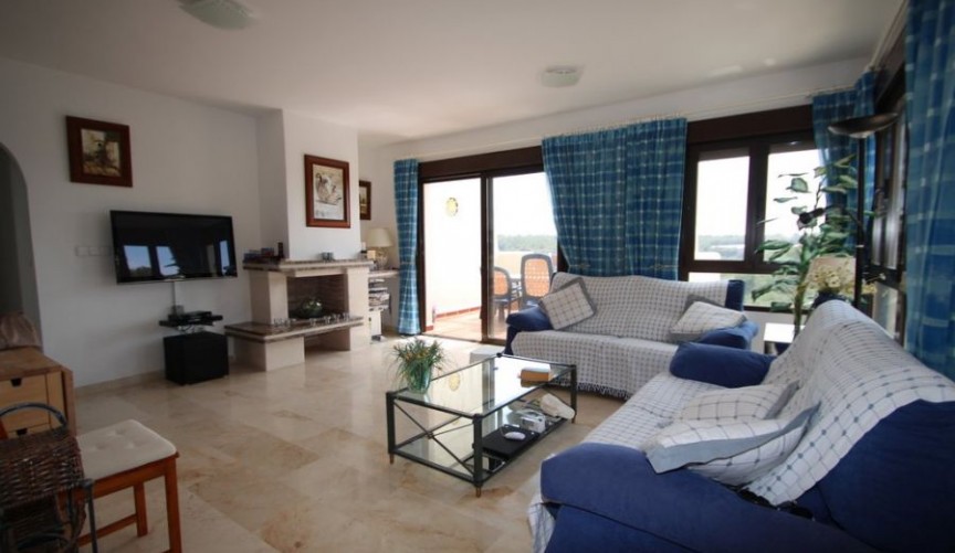 Återförsäljning - Apartment -
Orihuela Costa - Costa Blanca