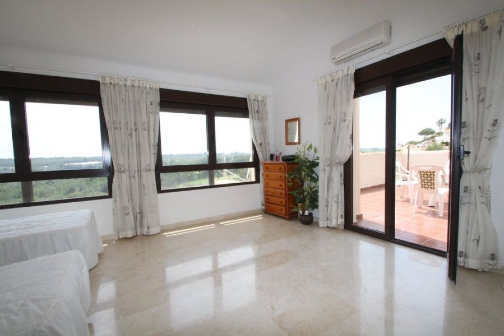 Återförsäljning - Apartment -
Orihuela Costa - Costa Blanca