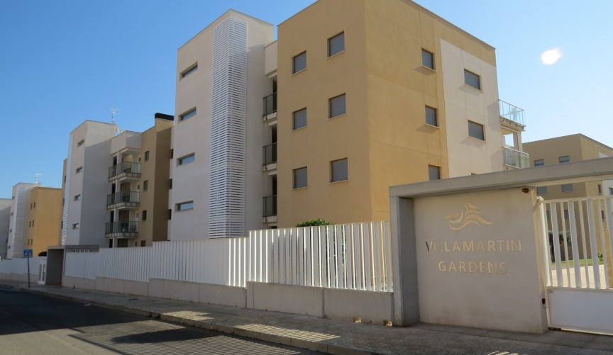 Återförsäljning - Apartment -
Orihuela Costa - Costa Blanca