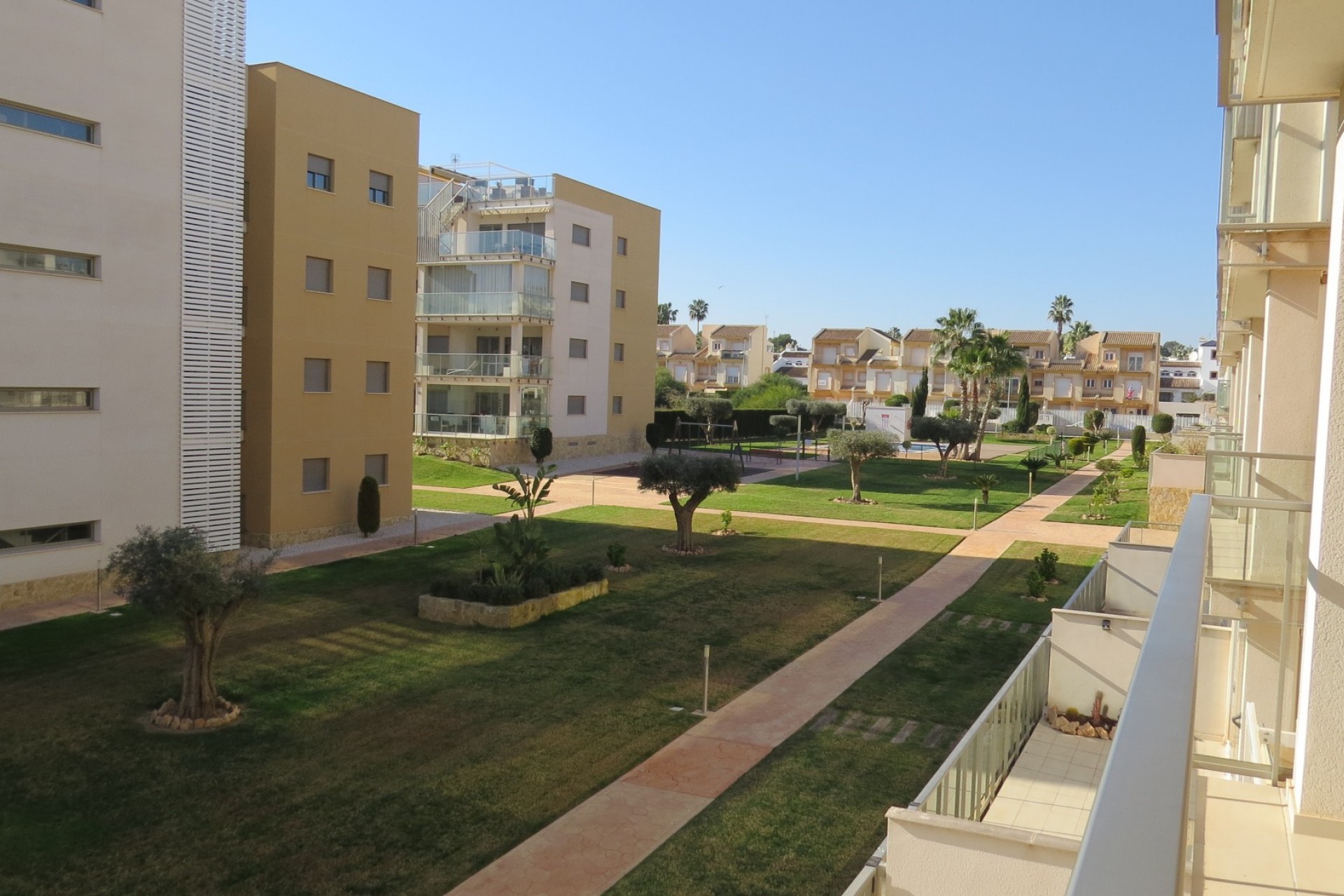 Återförsäljning - Apartment -
Orihuela Costa - Costa Blanca