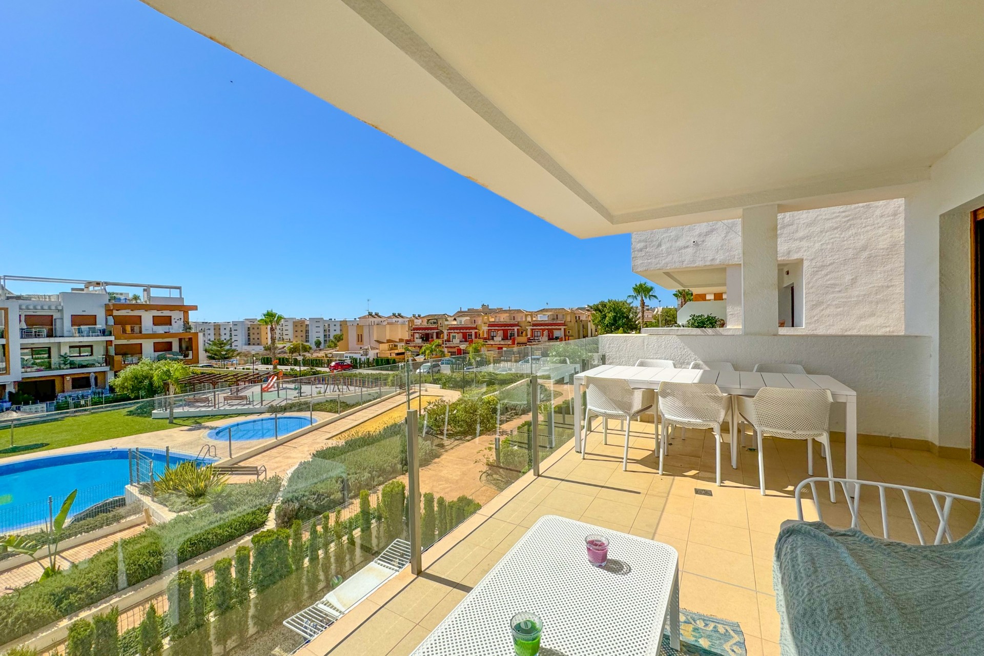 Återförsäljning - Apartment -
Orihuela Costa - Costa Blanca