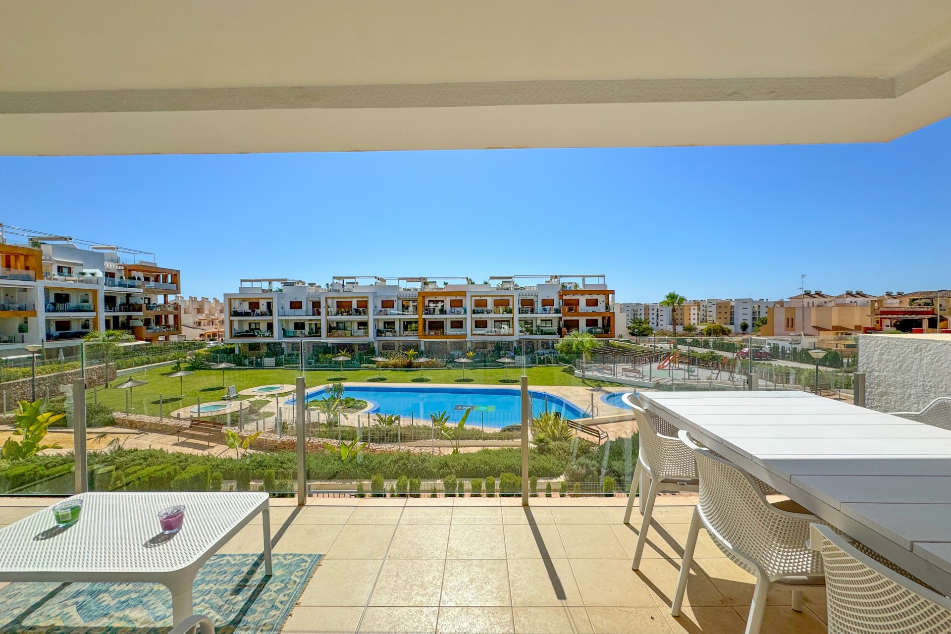 Återförsäljning - Apartment -
Orihuela Costa - Costa Blanca