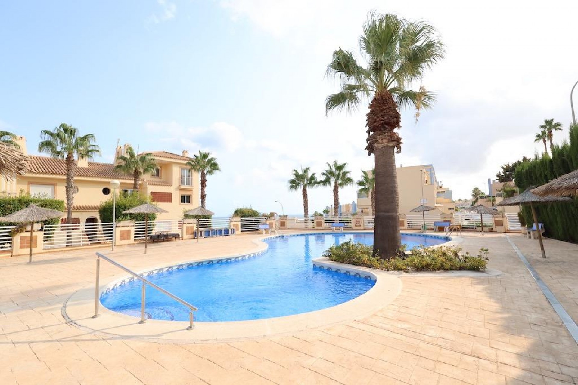 Återförsäljning - Apartment -
Orihuela Costa - Costa Blanca