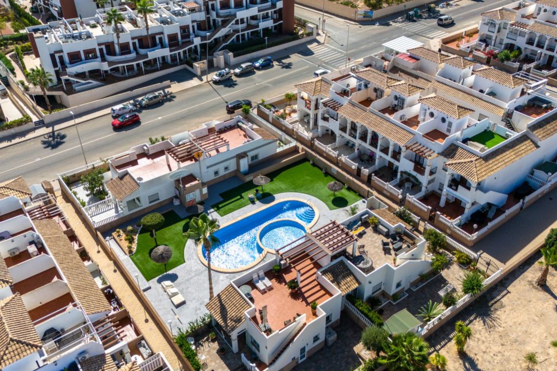 Återförsäljning - Apartment -
Orihuela Costa - Costa Blanca