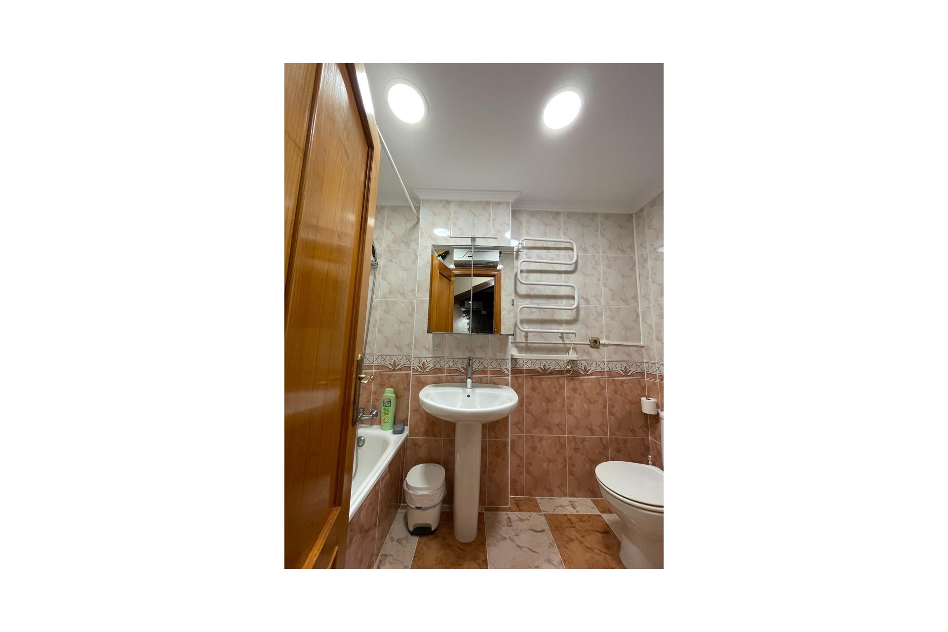 Återförsäljning - Apartment -
Orihuela Costa - Costa Blanca