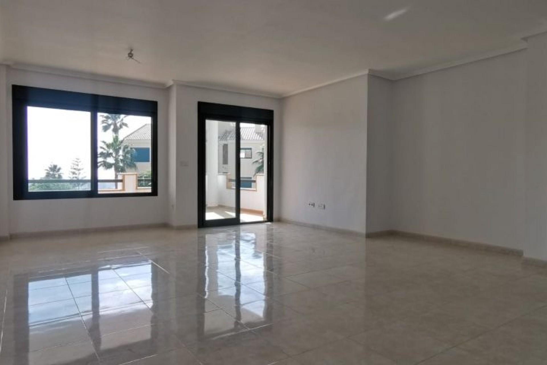 Återförsäljning - Apartment -
Orihuela Costa - Costa Blanca