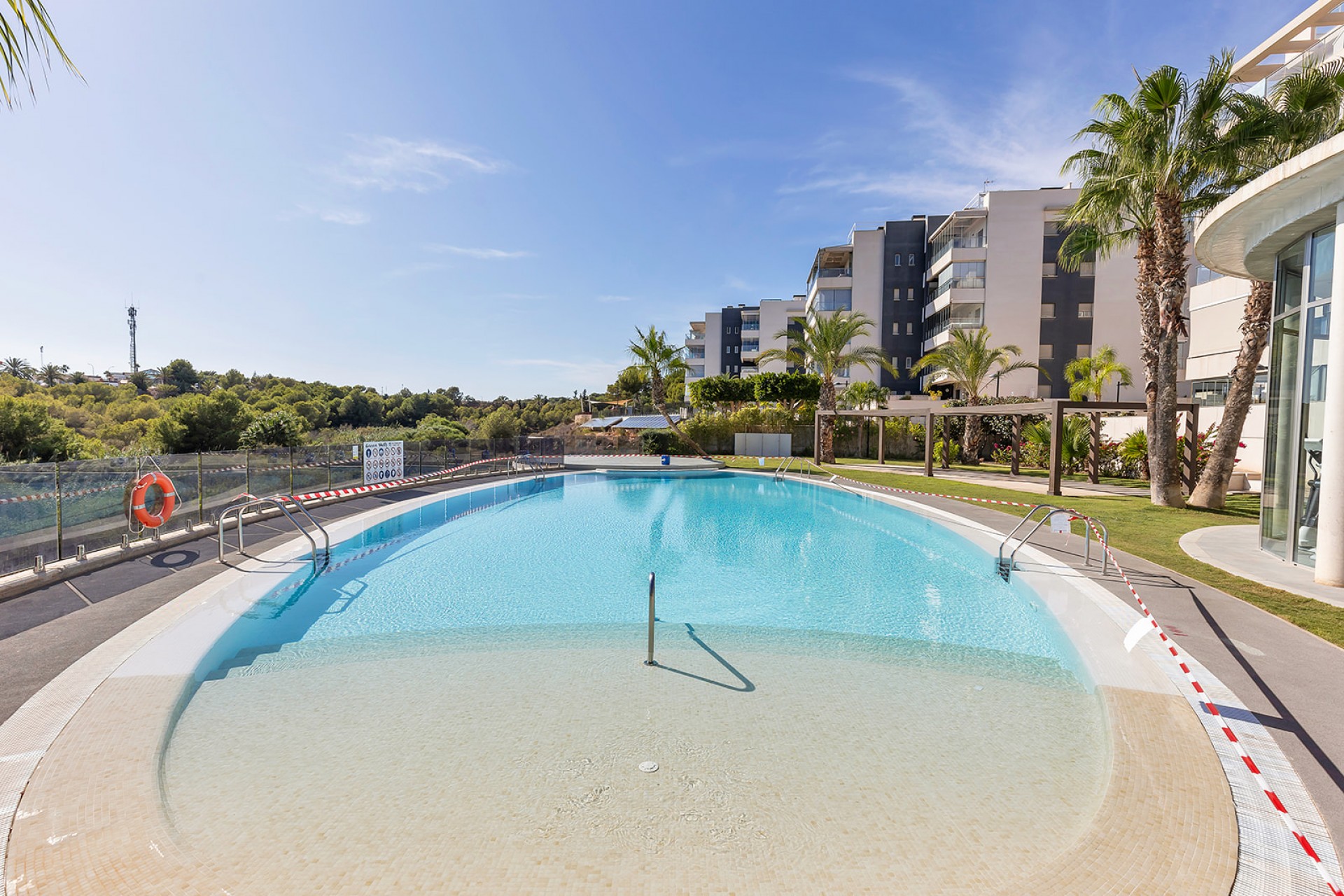 Återförsäljning - Apartment -
Orihuela Costa - Costa Blanca