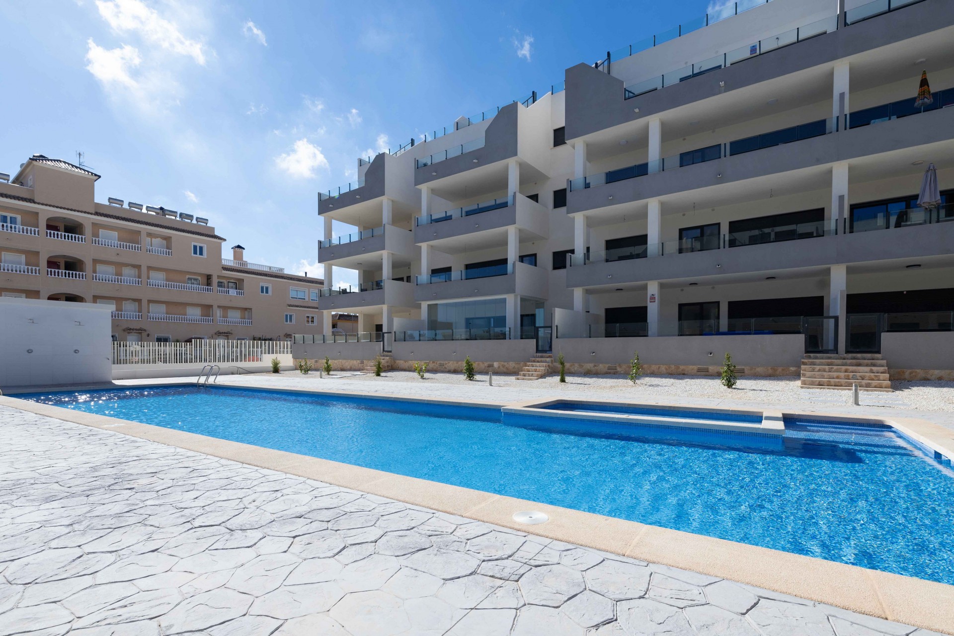 Återförsäljning - Apartment -
Orihuela Costa - Costa Blanca