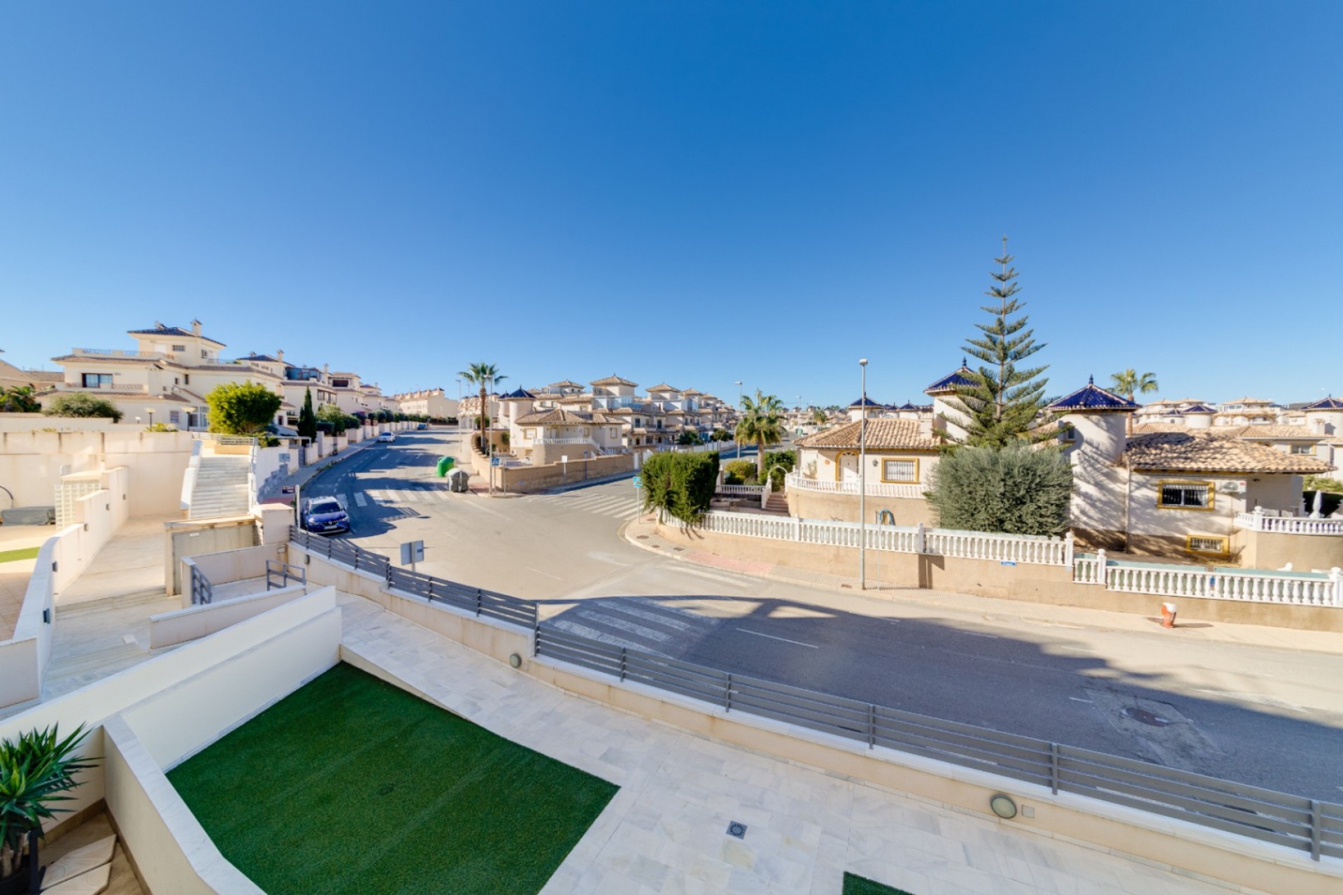 Återförsäljning - Apartment -
Orihuela Costa - Costa Blanca