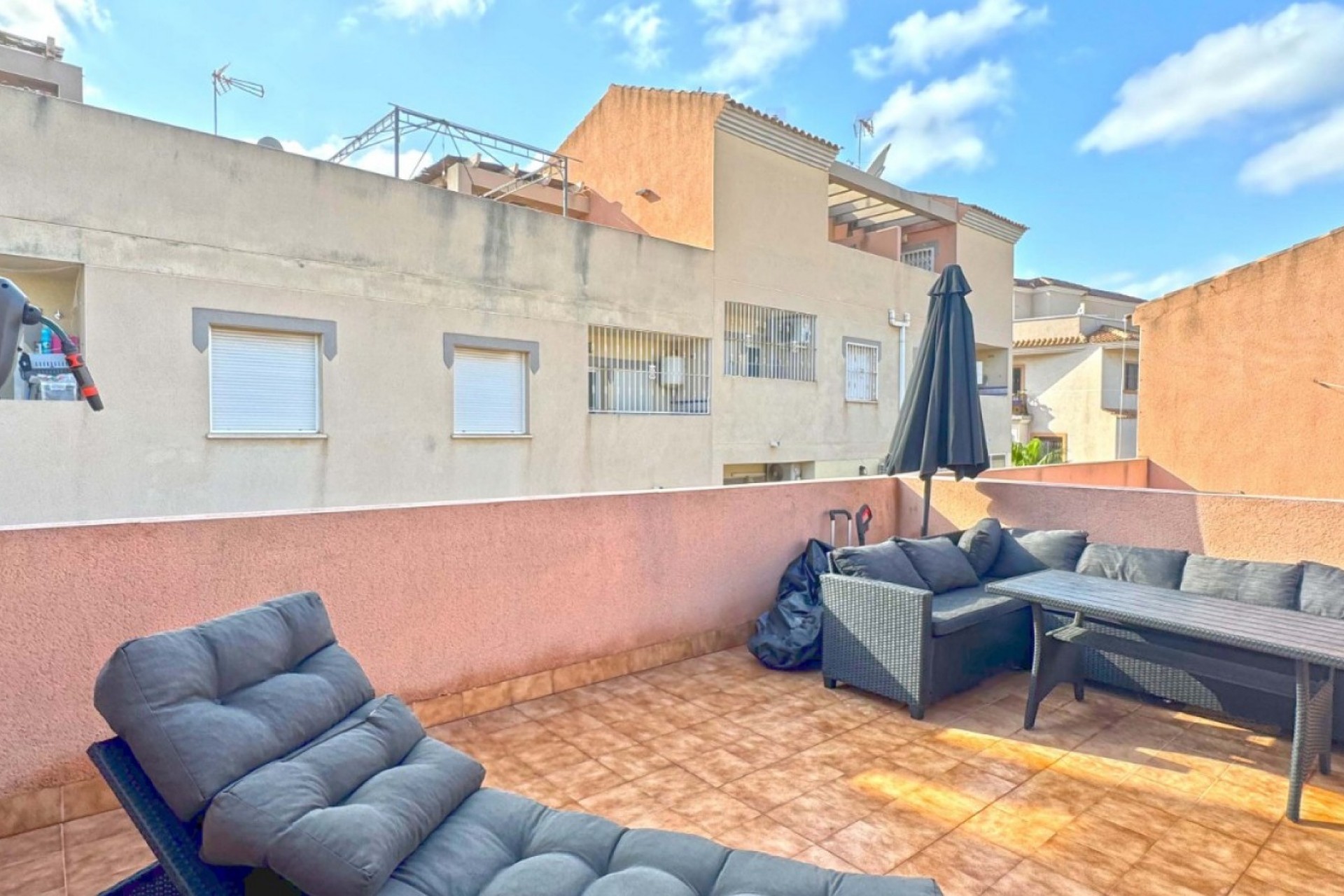 Återförsäljning - Apartment -
Orihuela Costa - Costa Blanca