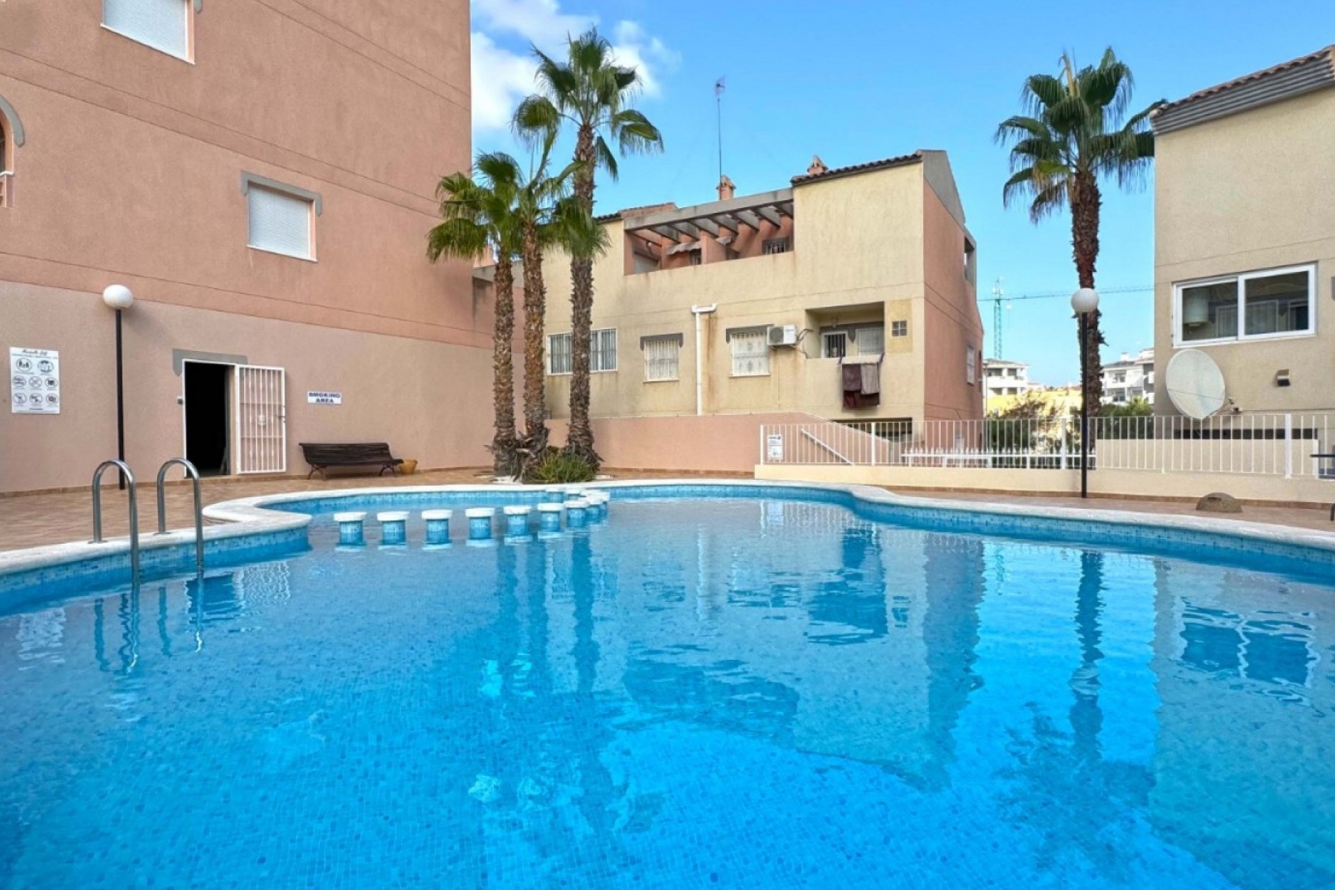 Återförsäljning - Apartment -
Orihuela Costa - Costa Blanca