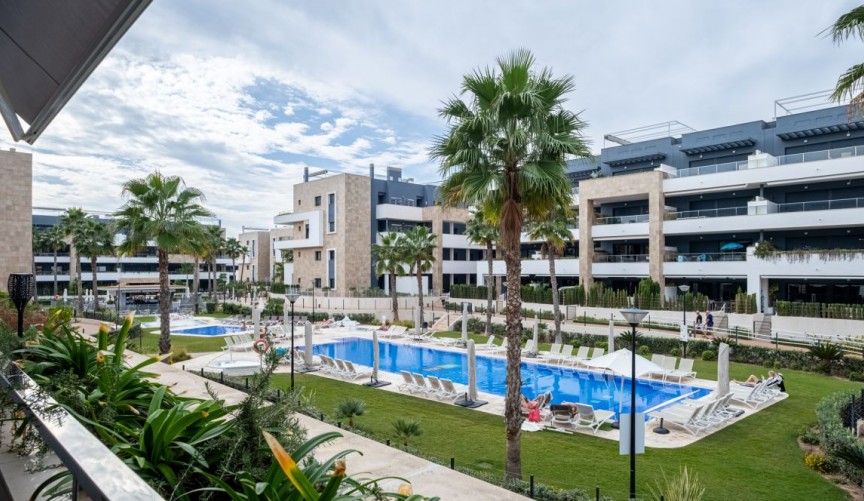 Återförsäljning - Apartment -
Orihuela Costa - Costa Blanca