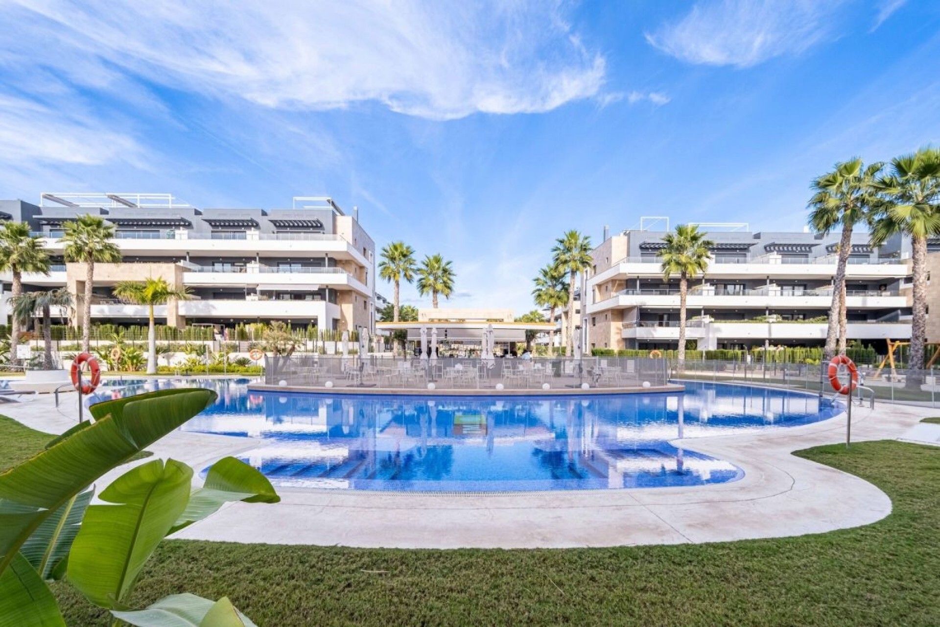 Återförsäljning - Apartment -
Orihuela Costa - Costa Blanca