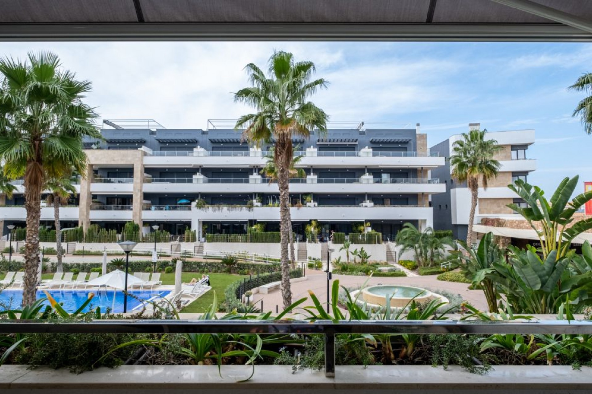 Återförsäljning - Apartment -
Orihuela Costa - Costa Blanca