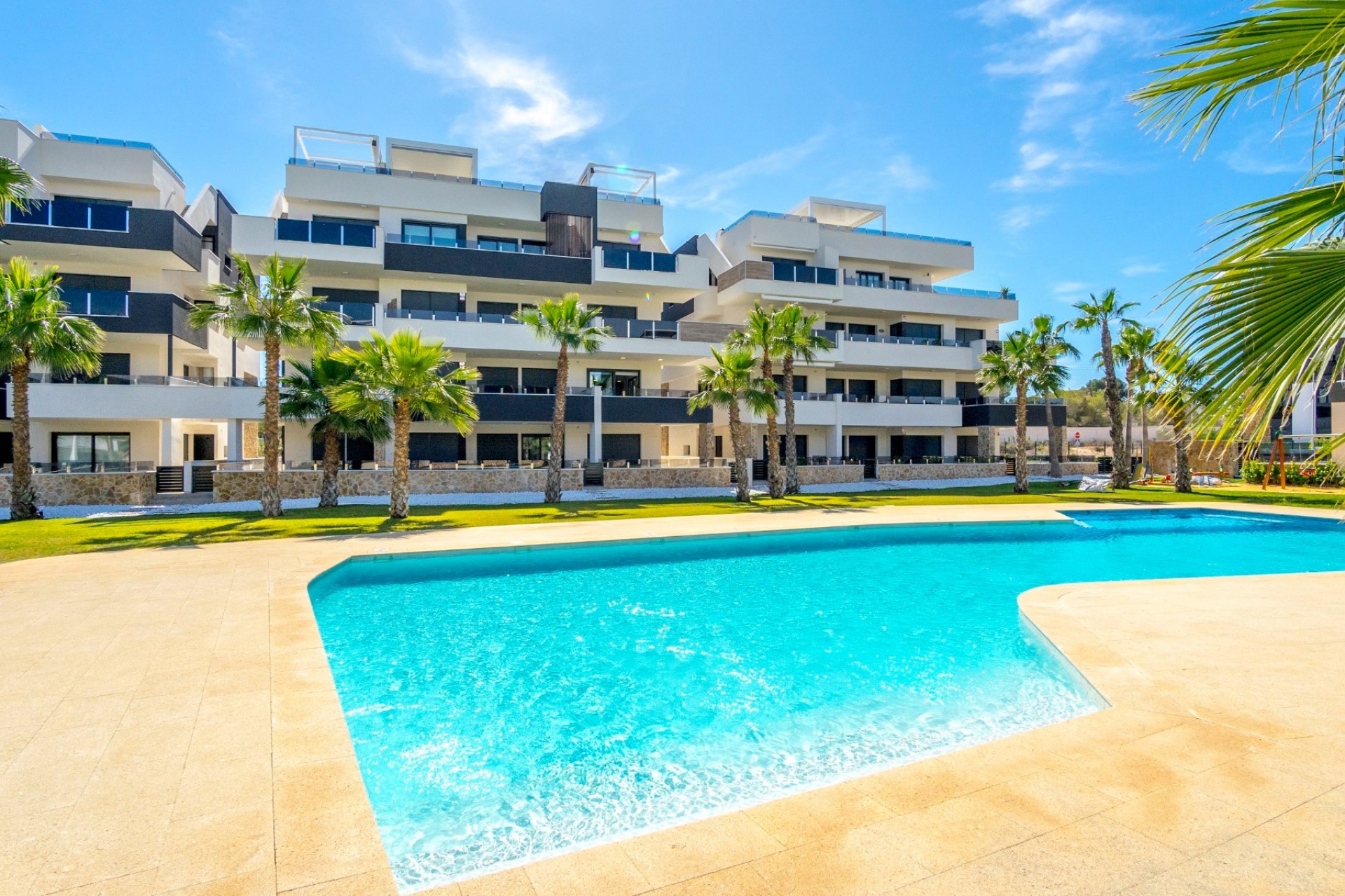 Återförsäljning - Apartment -
Orihuela Costa - Costa Blanca