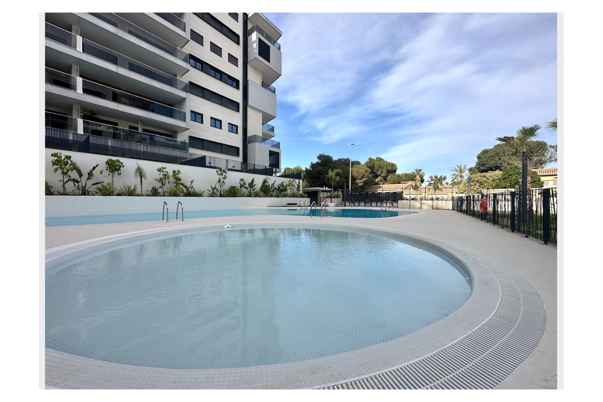 Återförsäljning - Apartment -
Orihuela Costa - Costa Blanca