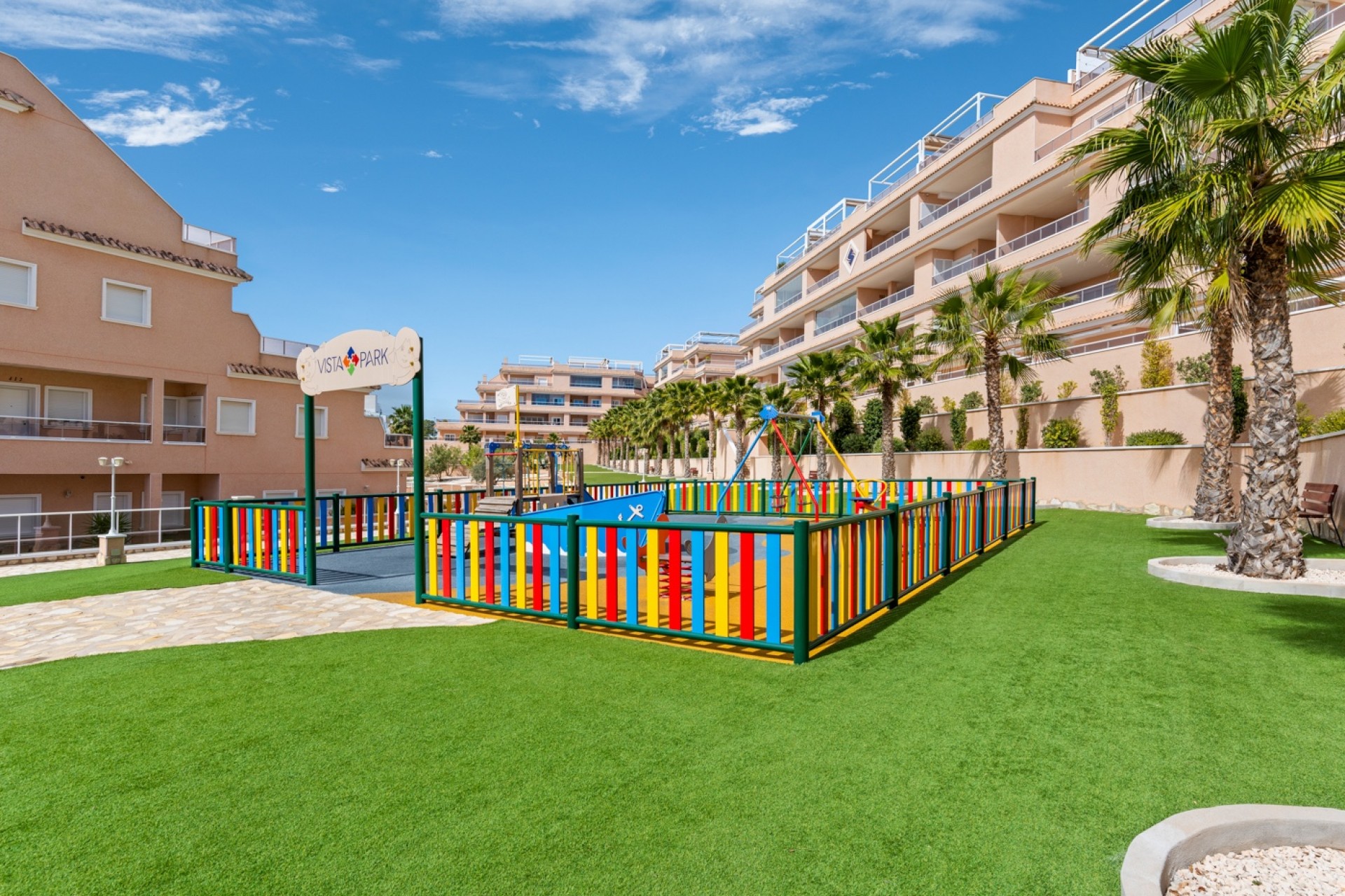 Återförsäljning - Apartment -
Orihuela Costa - Costa Blanca