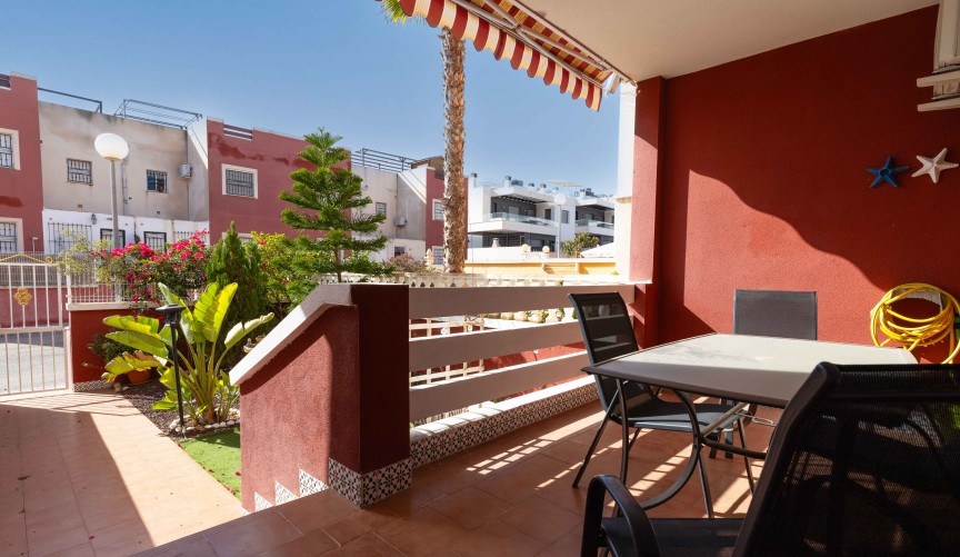 Återförsäljning - Apartment -
Orihuela Costa - Costa Blanca