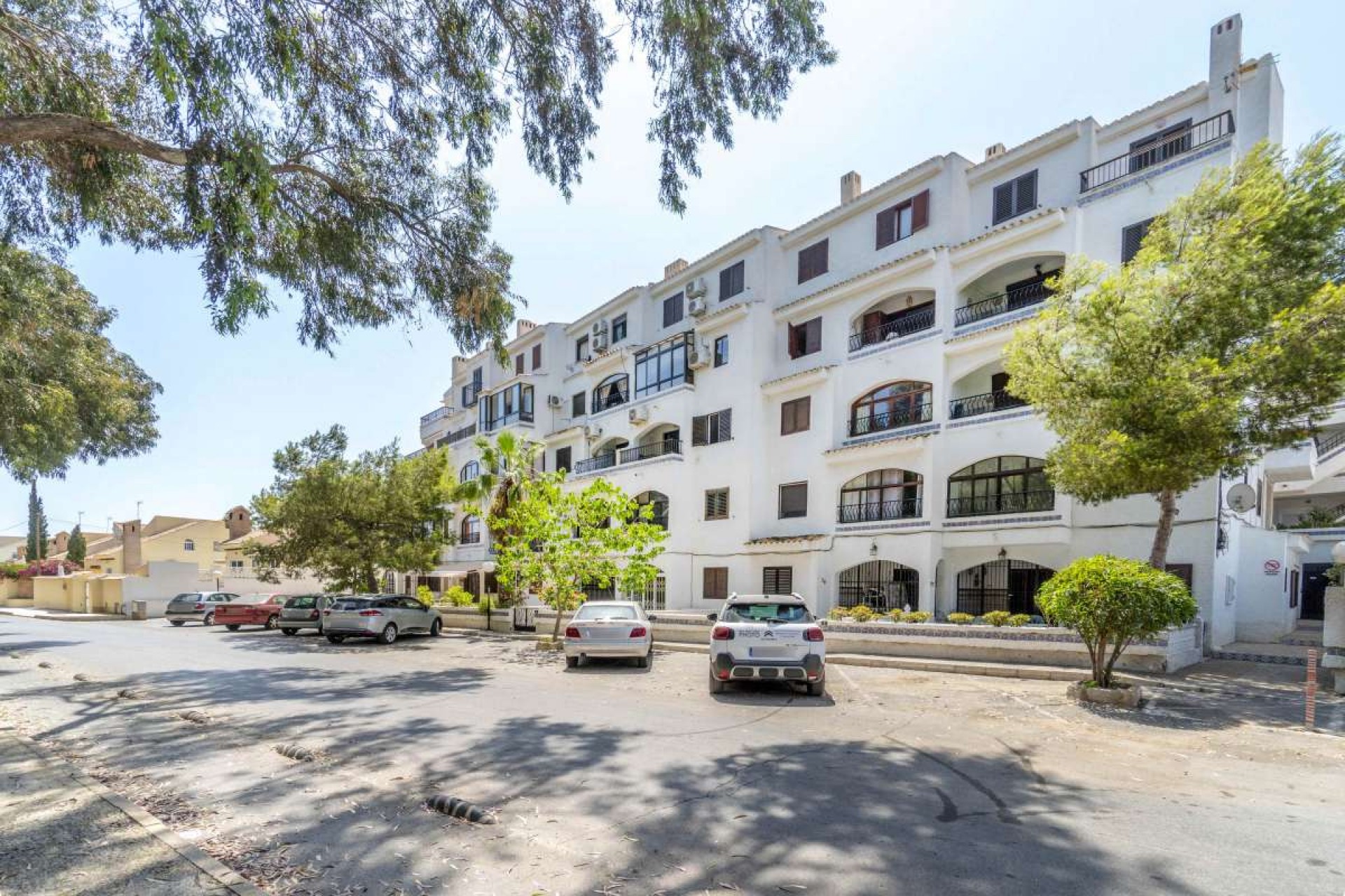 Återförsäljning - Apartment -
Orihuela Costa - Costa Blanca