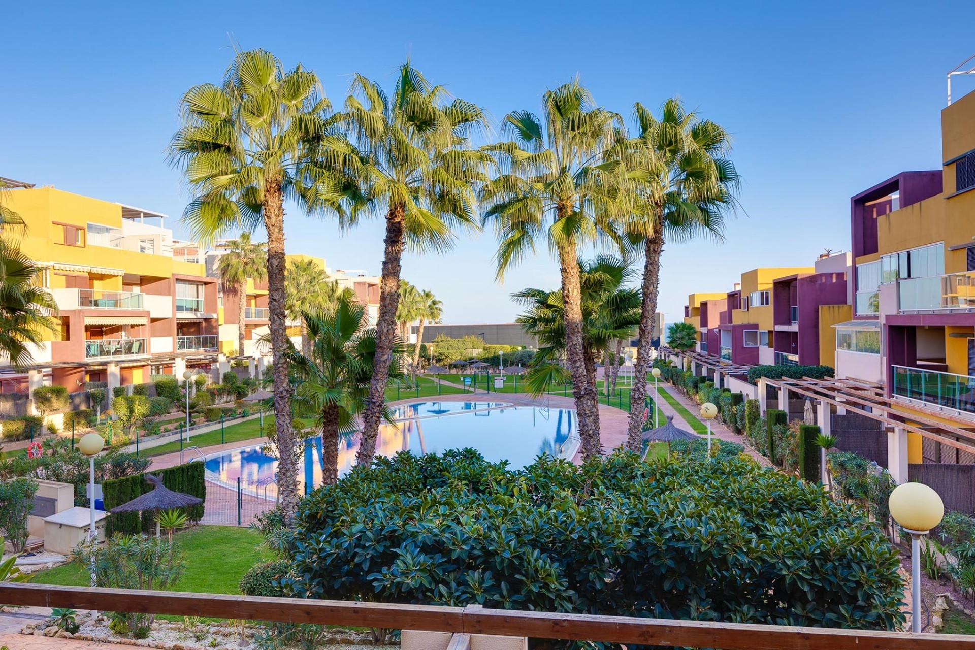 Återförsäljning - Apartment -
Orihuela Costa - Costa Blanca