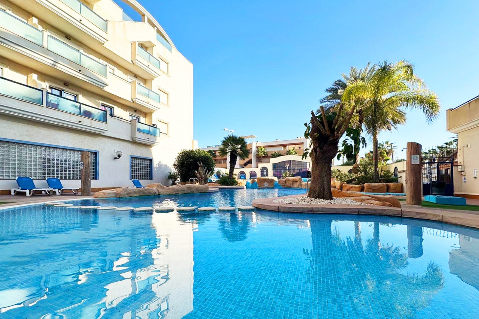 Återförsäljning - Apartment -
Orihuela Costa - Costa Blanca