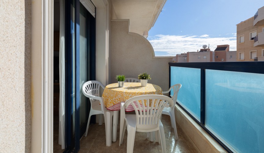 Återförsäljning - Apartment -
Orihuela Costa - Costa Blanca