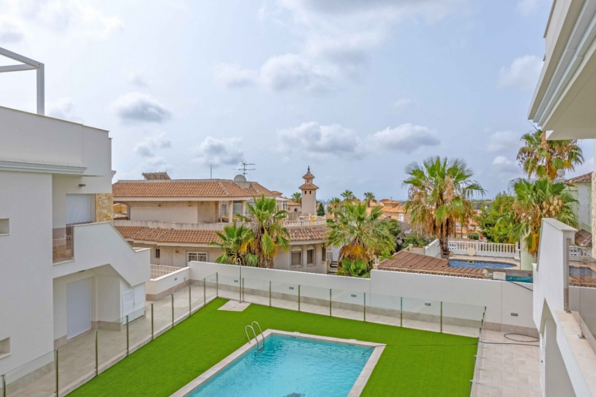 Återförsäljning - Apartment -
Orihuela Costa - Costa Blanca