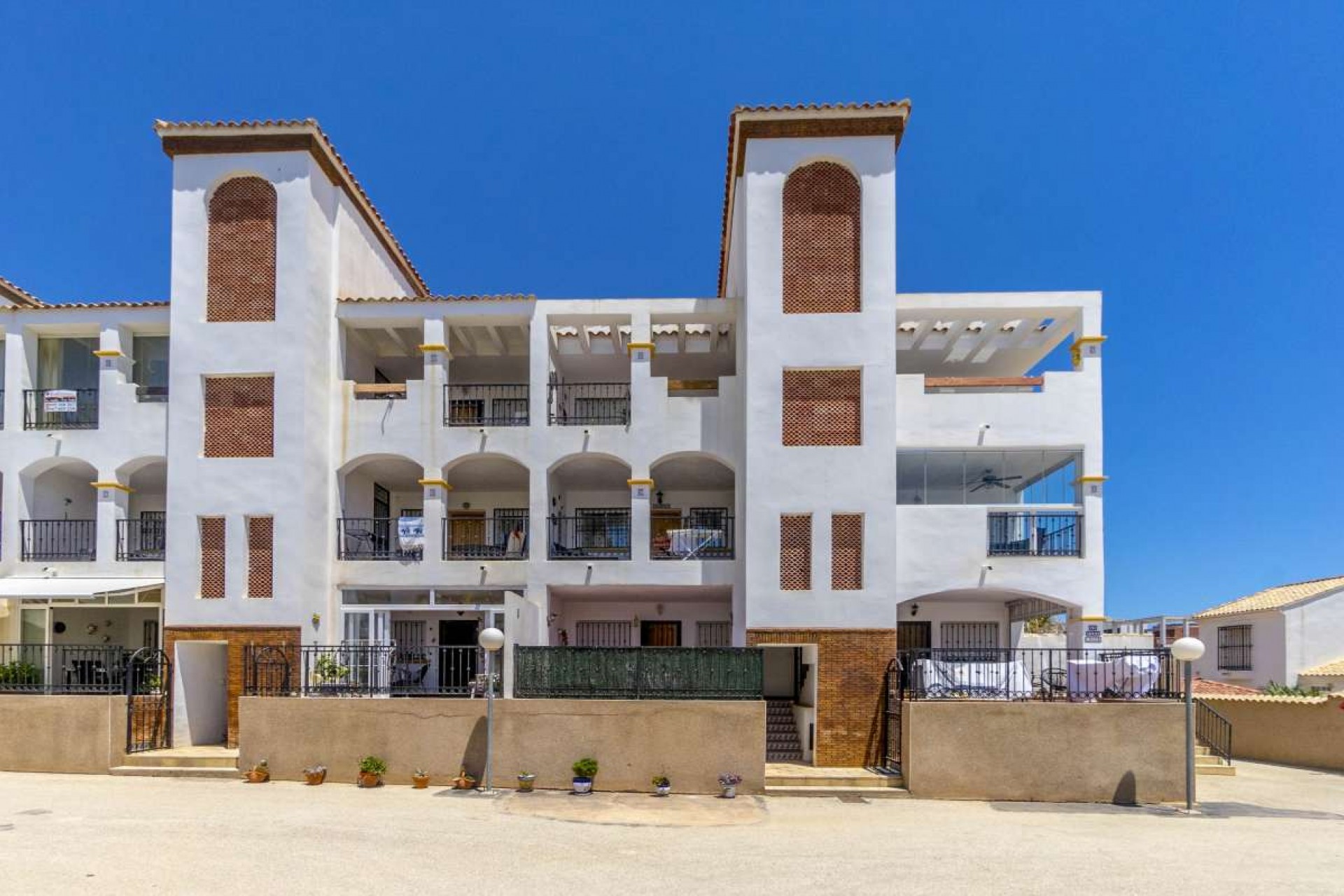 Återförsäljning - Apartment -
Orihuela Costa - Costa Blanca