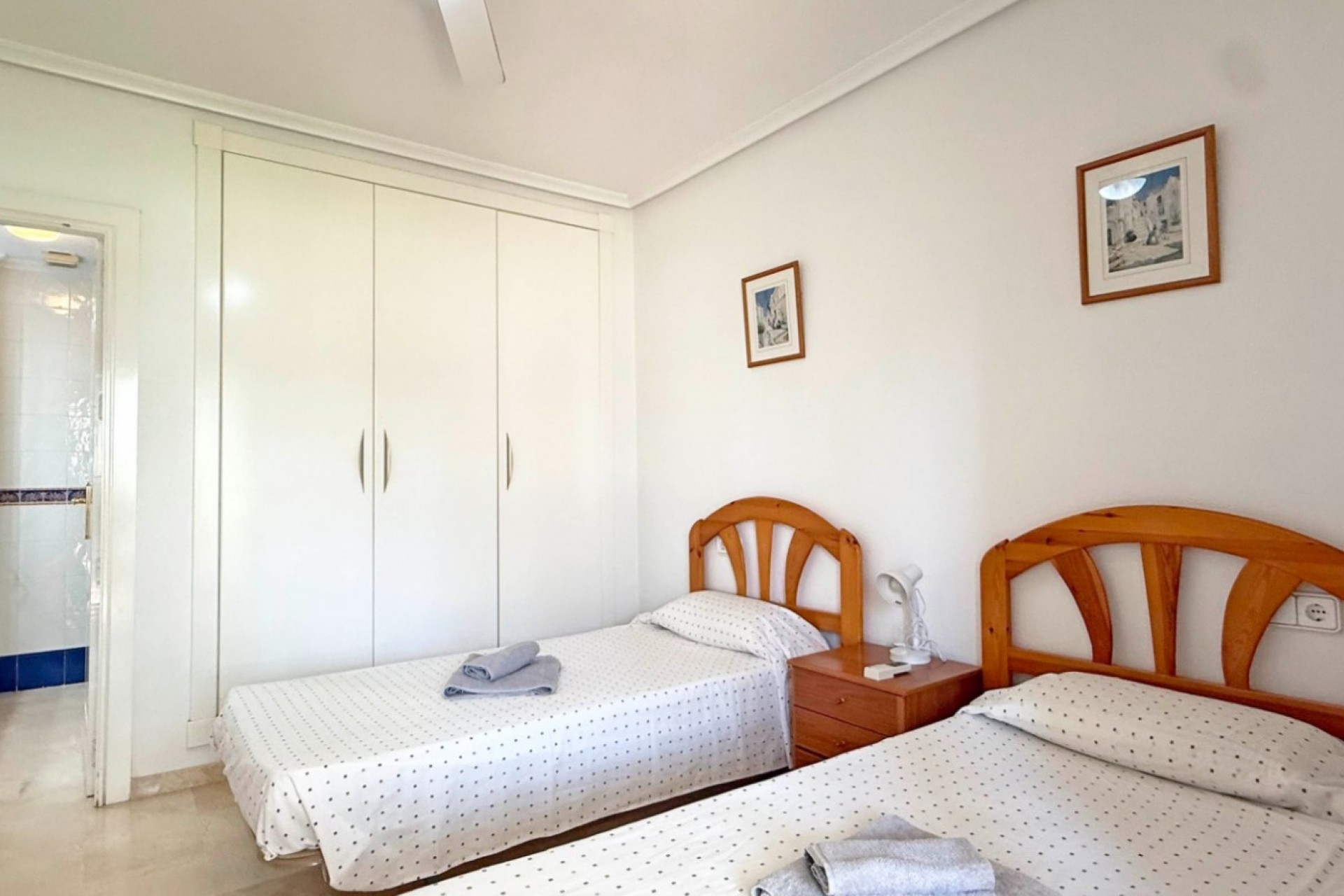 Återförsäljning - Apartment -
Orihuela Costa - Costa Blanca