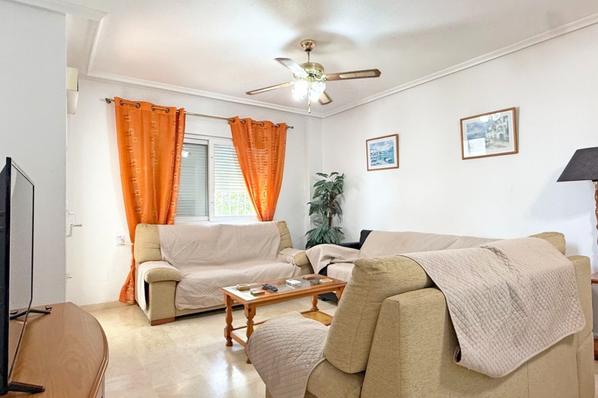 Återförsäljning - Apartment -
Orihuela Costa - Costa Blanca