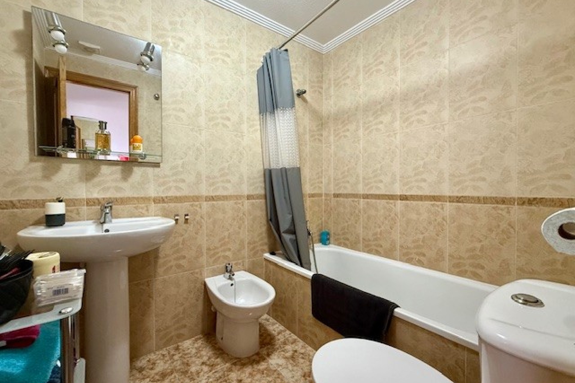 Återförsäljning - Apartment -
Orihuela Costa - Costa Blanca