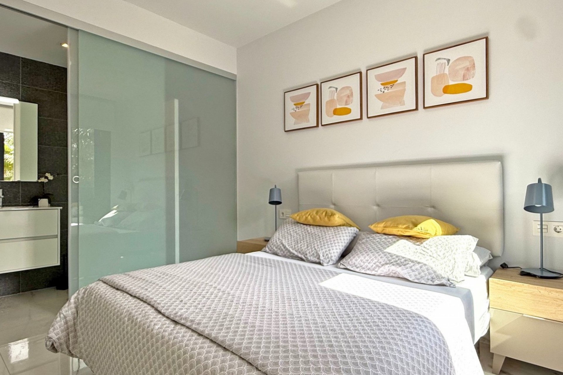 Återförsäljning - Apartment -
Orihuela Costa - Costa Blanca