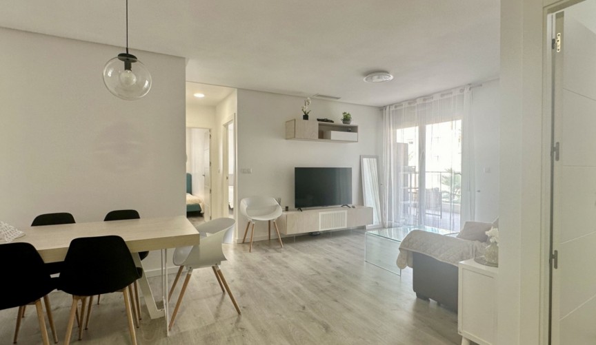 Återförsäljning - Apartment -
Orihuela Costa - Costa Blanca