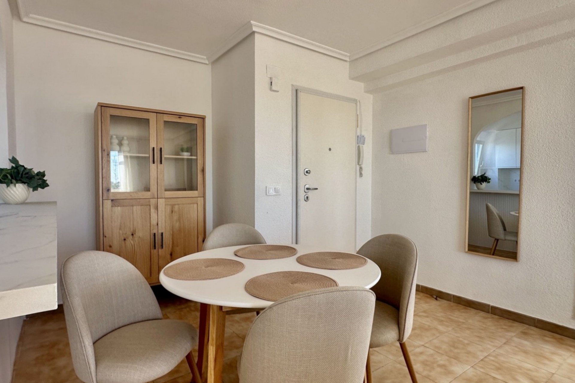 Återförsäljning - Apartment -
Orihuela Costa - Costa Blanca