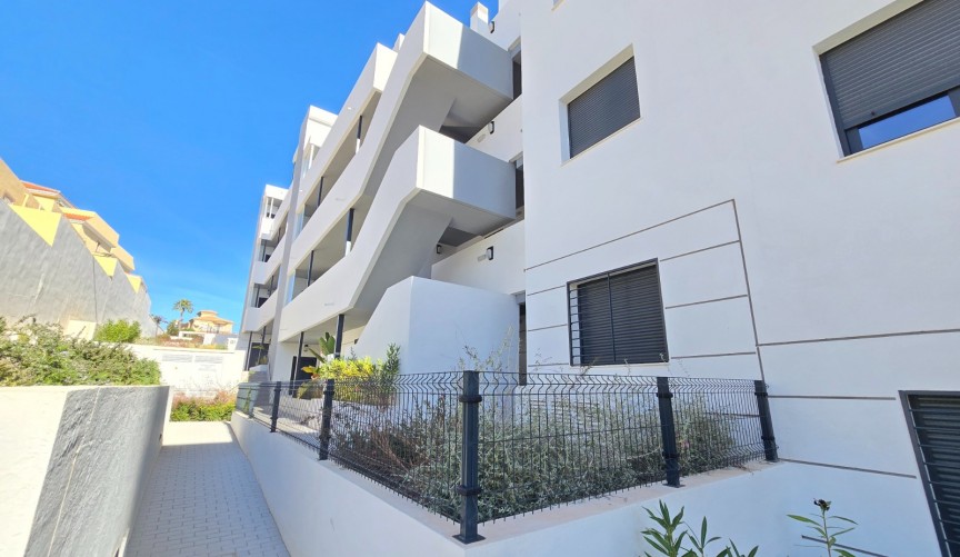 Återförsäljning - Apartment -
Orihuela Costa - Costa Blanca