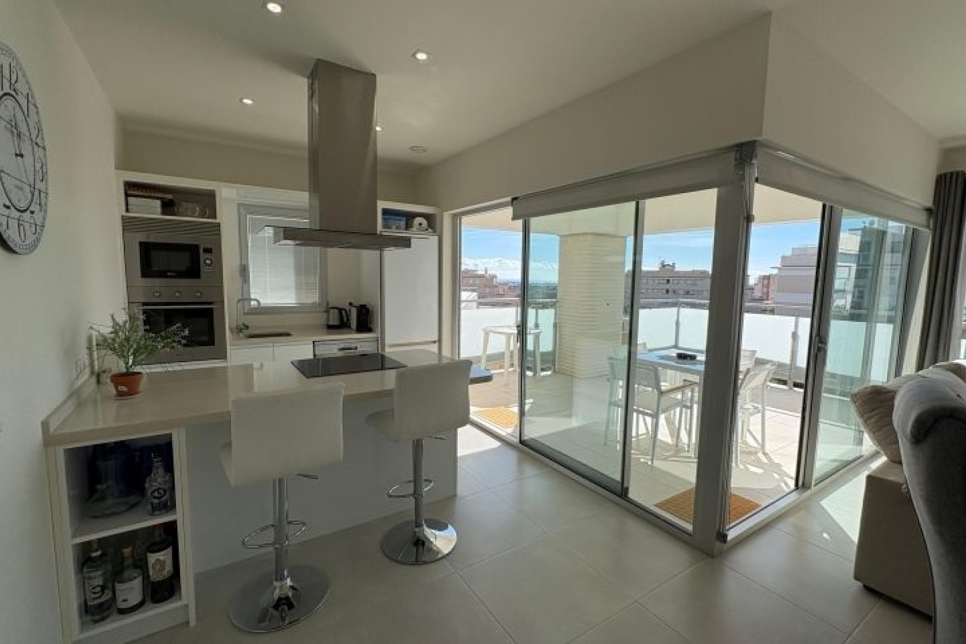 Återförsäljning - Apartment -
Orihuela Costa - Costa Blanca