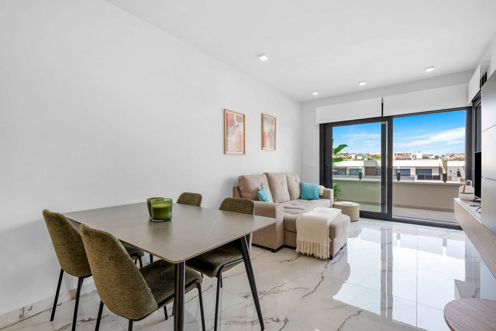 Återförsäljning - Apartment -
Orihuela Costa - Costa Blanca