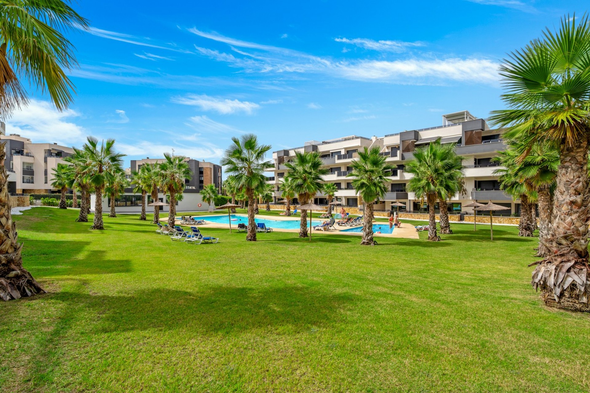 Återförsäljning - Apartment -
Orihuela Costa - Costa Blanca