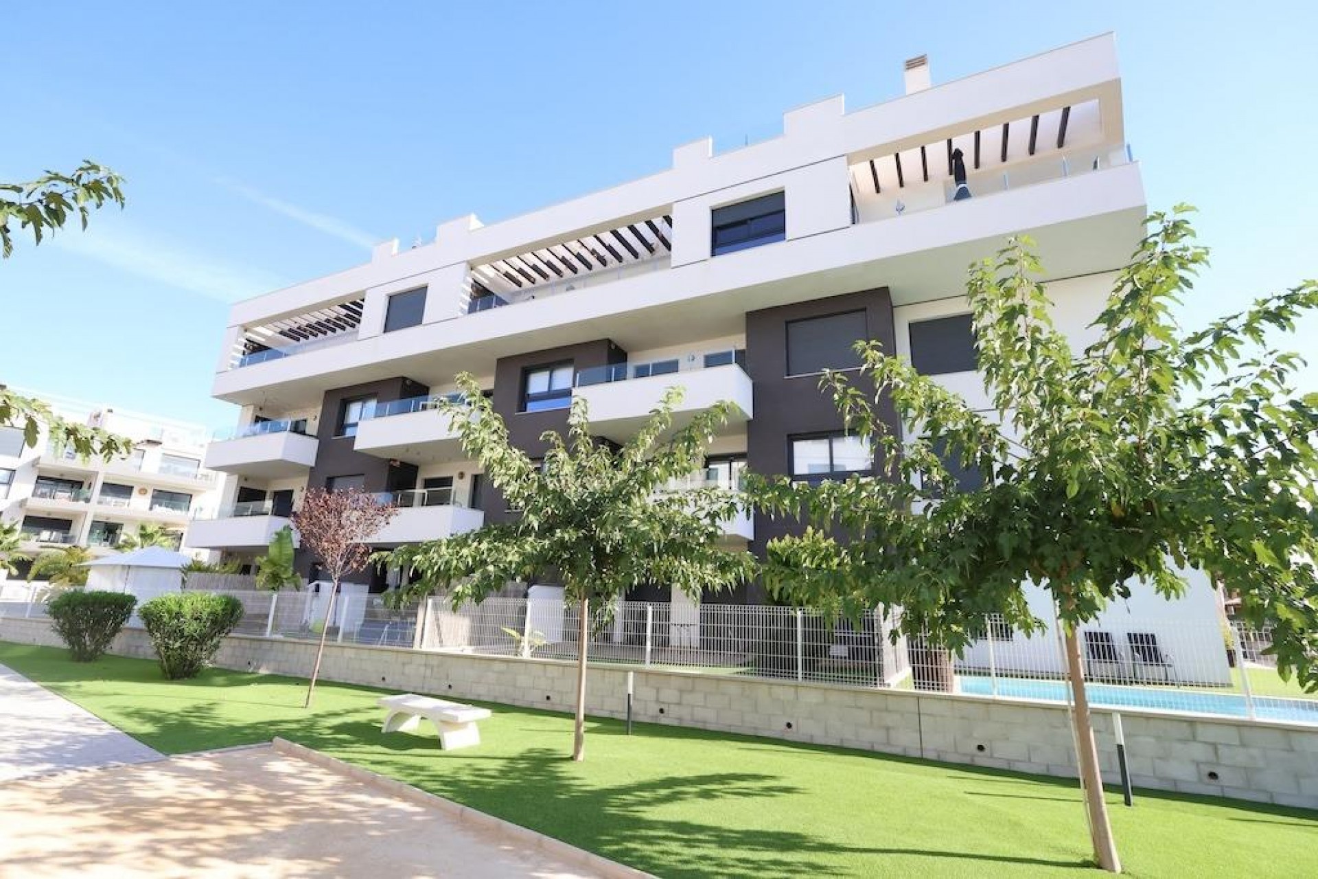 Återförsäljning - Apartment -
Orihuela Costa - Costa Blanca