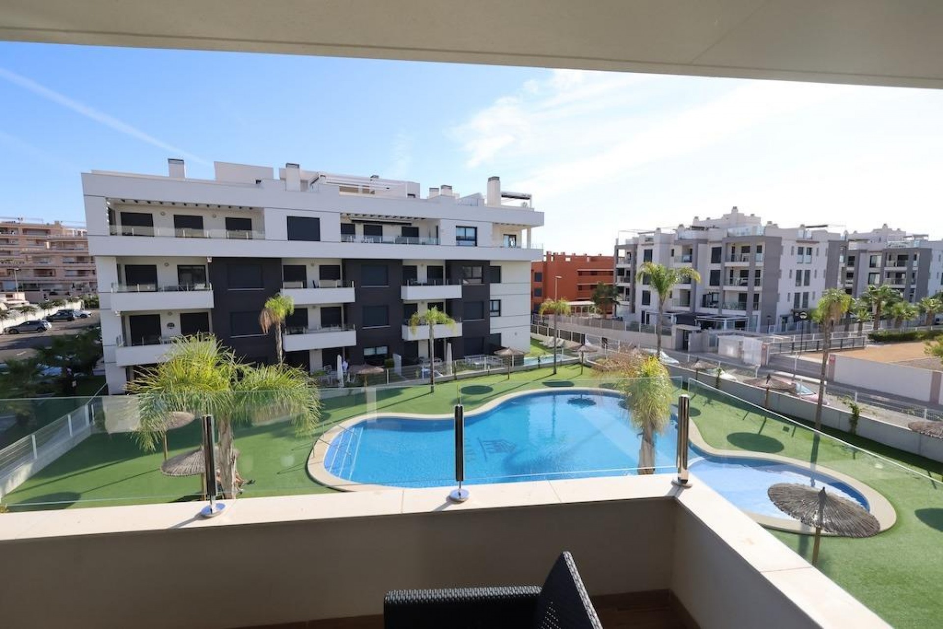 Återförsäljning - Apartment -
Orihuela Costa - Costa Blanca