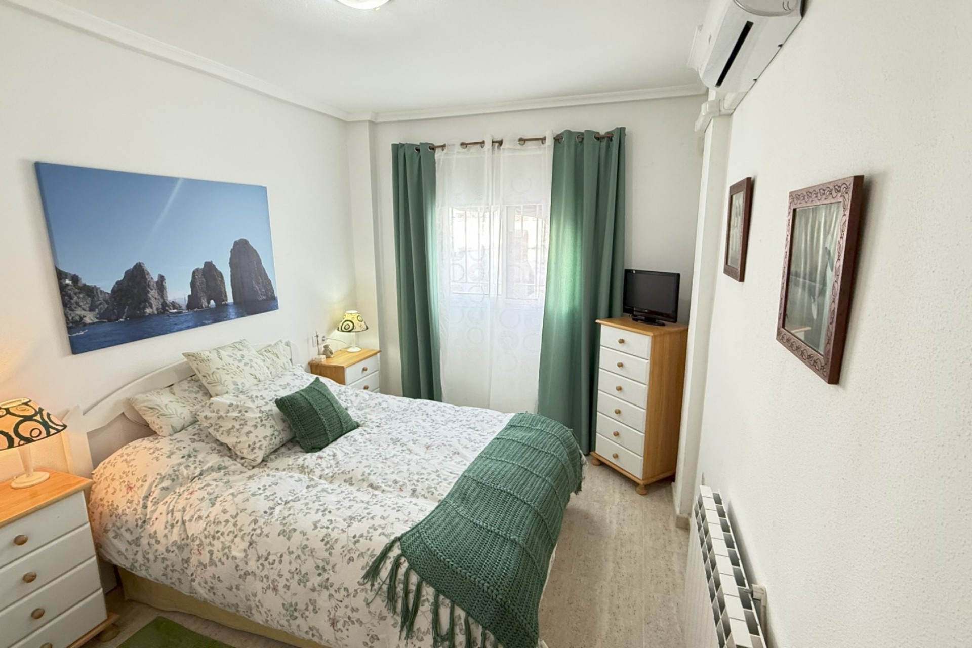 Återförsäljning - Apartment -
Orihuela Costa - Costa Blanca